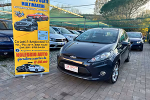 Ford Fiesta 1.2 Benzina ok per neopatentati