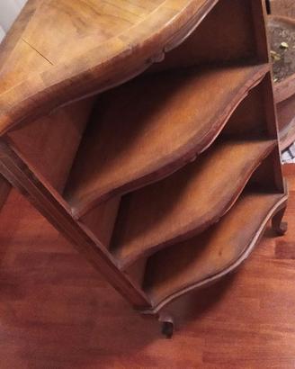 Mobile angolare in legno