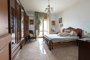 5 LOCALI A MARGHERITA DI SAVOIA