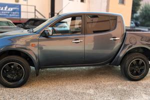 Mitsubishi L200 2.5 DI-D Double Cab Pick up