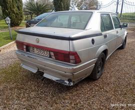 Alfa romeo 75 - 1990