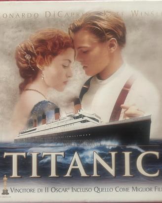 TITANIC VHS