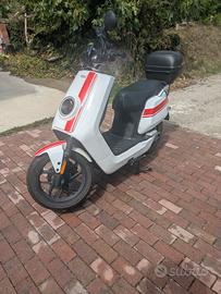 Niu nqi GTS sport 125  2023 (solo 5688km)
