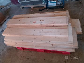Tavole in legno di abete lamellare 