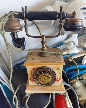 vecchi telefoni fissi