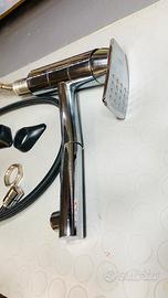 Rubinetto marca FRANKE , con doccetta estraibile