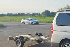 Carrello rimorchio uso speciale