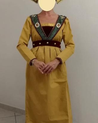 Vestito medievale