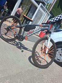 Mtb decathlon anno 2025