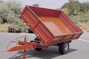 Rimorchio agricolo francini f 40 ribaltamento post