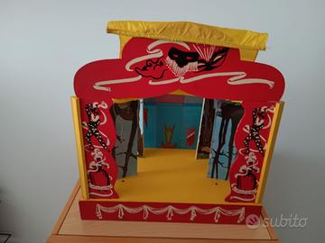 teatrino in legno 