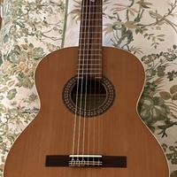 Alhambra 2C Chitarra classica inclusa Borsa Storti