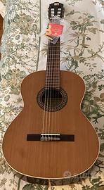 Alhambra 2C Chitarra classica inclusa Borsa Storti
