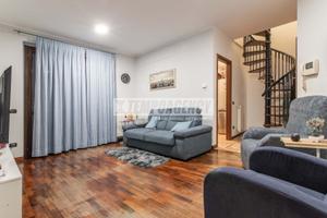 Trilocale su 2 livelli con mansarda