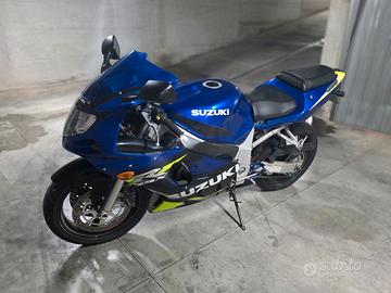 Suzuki GSX R600 K1