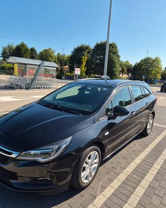 Opel Astra 1.6 110 CV Euro 6 