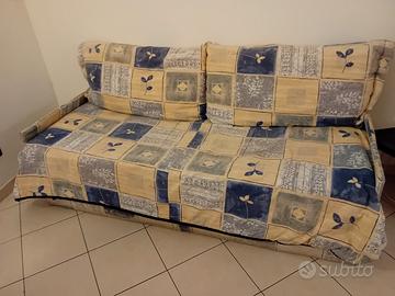 divano letto  a Spotorno