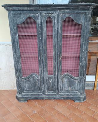 vetrina 3 ante
