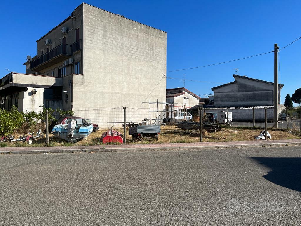 Telek, 274 m²