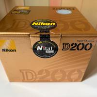 NIKON D 200 (solo corpo)
