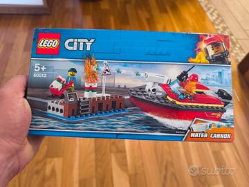 Lego City 60213 - Set Barco Canon Acqua