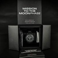 Moonswatch Mission to the Moonphase Snoopy Black
