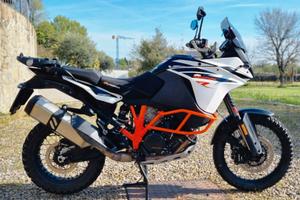 KTM 1090 Adventure R 2018