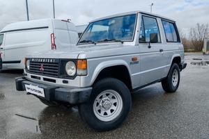 Mitsubishi Pajero 2.5 TDI Metal-top