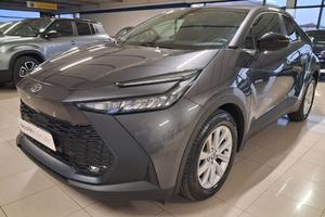 TOYOTA C-HR (2023-->) - C-HR 1.8 HV Active