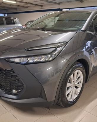 TOYOTA C-HR (2023-->) - C-HR 1.8 HV Active