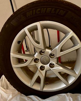 4 cerchi in lega audi con gomme invernali