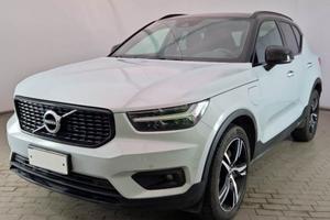 VOLVO XC40 T4 Recharge Plug-in Hybrid R-design