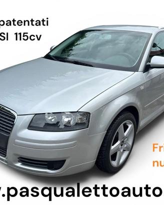 AUDI A3 SPB 1.6 16V FSI Attraction