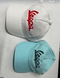 Cappellino vespa