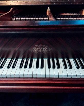 Pianoforte mezza coda ERARD