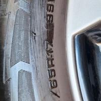 GOMME INVERNALI WOLKSWAGEN TIGUAN CON CERCHI