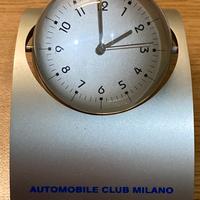 Orologio vintage dell’ Automobile Club Milano.