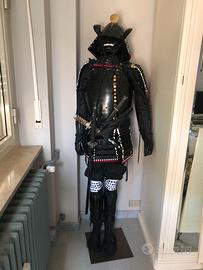 Armatura samurai medievale in metallo completa