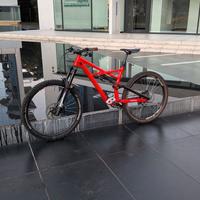 Specialized enduro competition