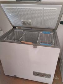 Congelatore a pozzetto 