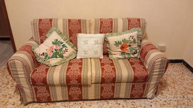 Divano letto e poltrona