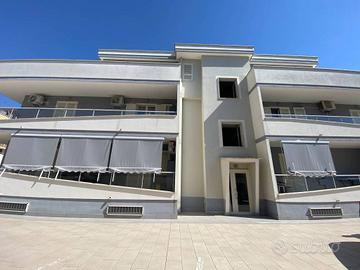 VOLLA RECENTE COSTRUZIONE CON POSTO AUTO INTERNO