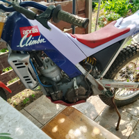 Aprilia climber