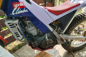 Aprilia climber