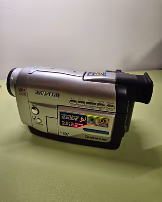 Samsung VP-D70 Videocamera MiniDV LCD  2,5" 