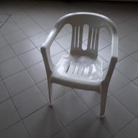 Sedie e tavoli da giardino