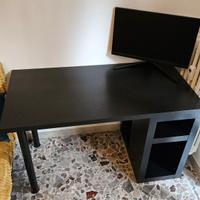 Scrivania nera IKEA