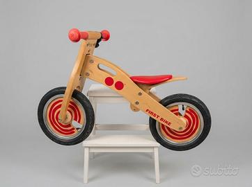 Bici senza pedali in legno