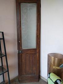 vecchia porta legno e vetro