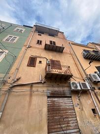 V/1222 Palazzina da personalizzare, centro storico